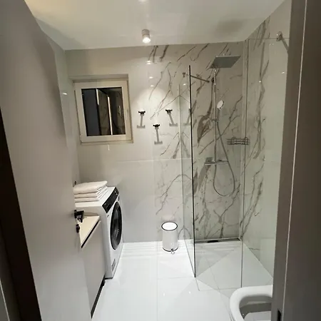 Apartment Premium Apartment1 *